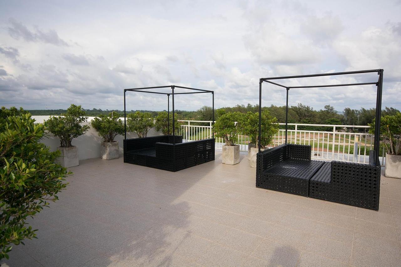 מאה פים Grandbeach Condo Sea View By Malai מראה חיצוני תמונה
