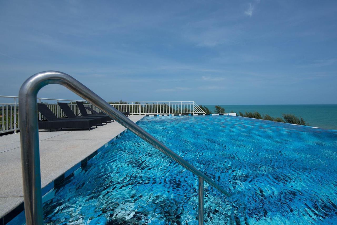 מאה פים Grandbeach Condo Sea View By Malai מראה חיצוני תמונה