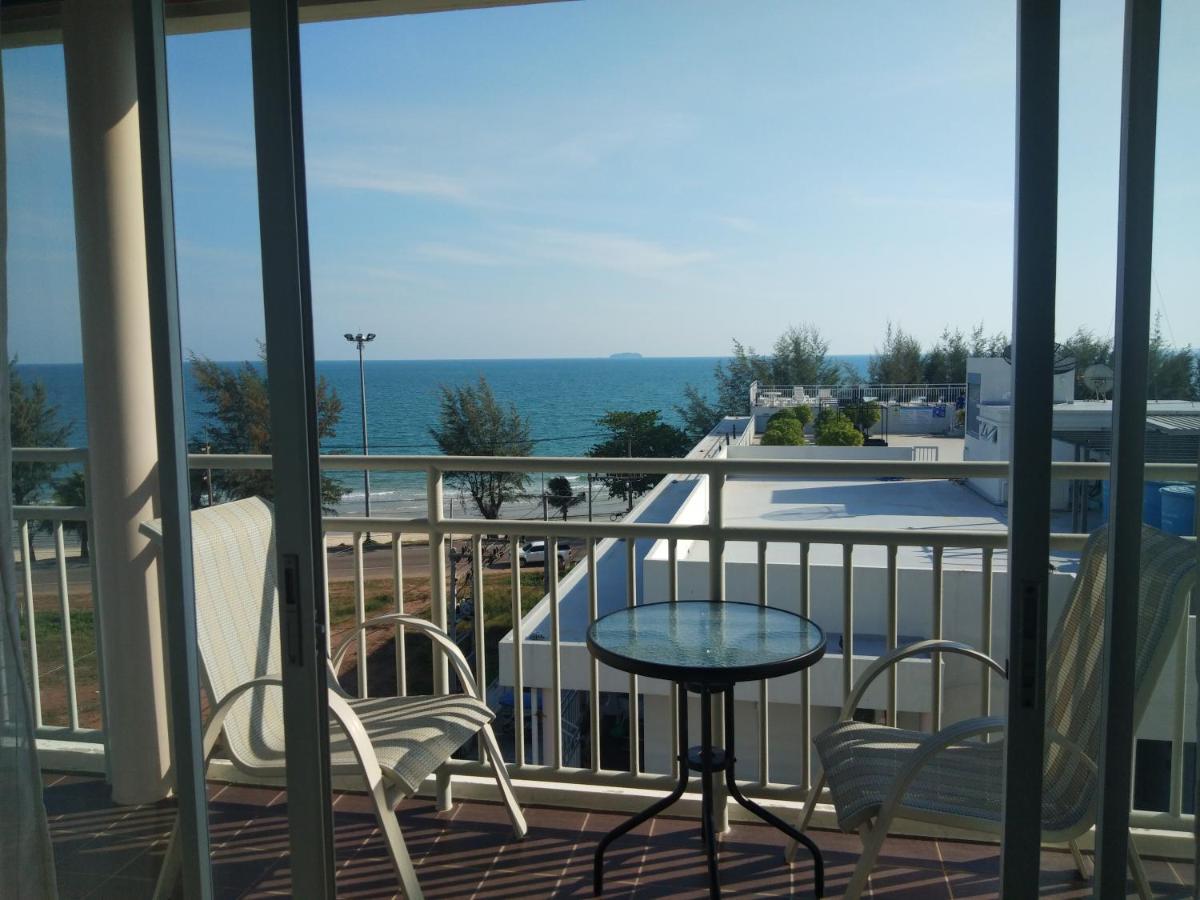 מאה פים Grandbeach Condo Sea View By Malai מראה חיצוני תמונה