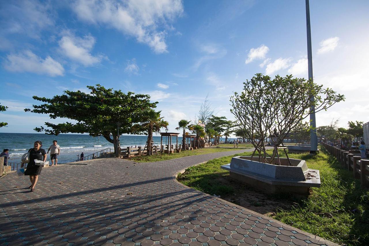 מאה פים Grandbeach Condo Sea View By Malai מראה חיצוני תמונה