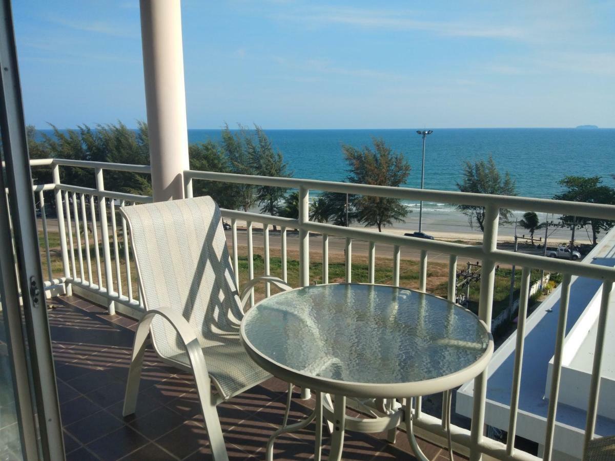 מאה פים Grandbeach Condo Sea View By Malai מראה חיצוני תמונה